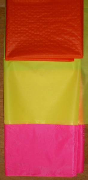 TEXTIL -   padákovina - PAD, 1. JAK., 141/145cm, signální žlutá